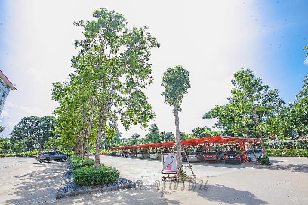 Grand Charoonrat Apartment Saraburi Exterior photo
