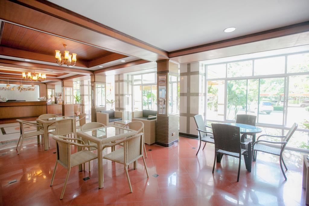 Grand Charoonrat Apartment Saraburi Exterior photo