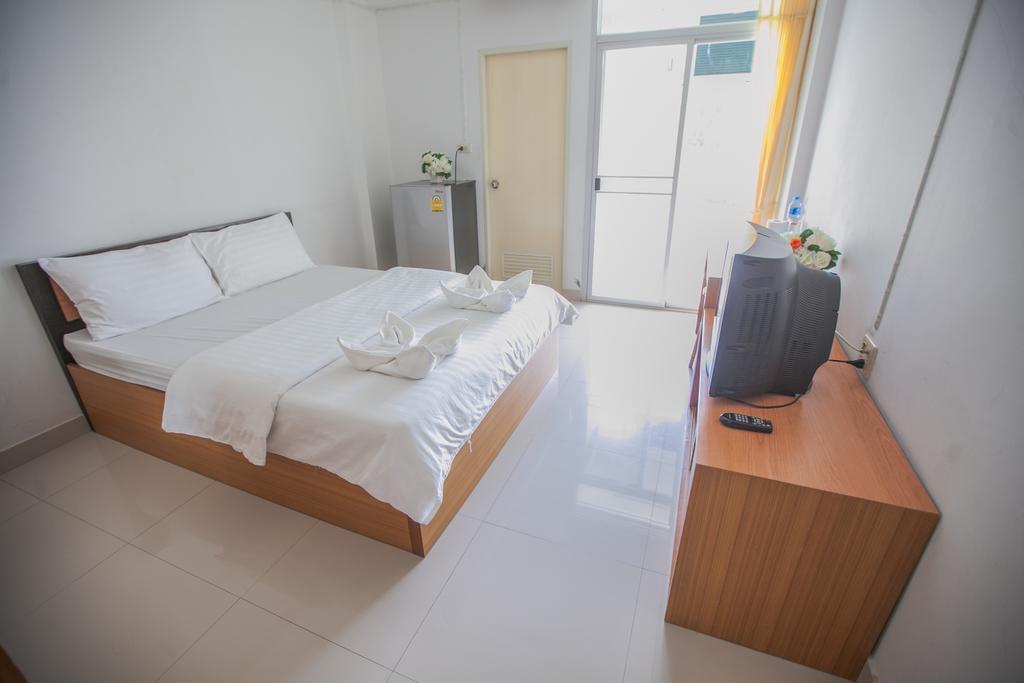 Grand Charoonrat Apartment Saraburi Exterior photo