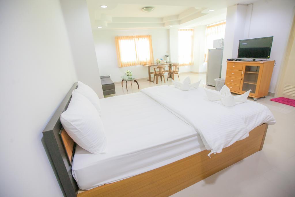 Grand Charoonrat Apartment Saraburi Exterior photo